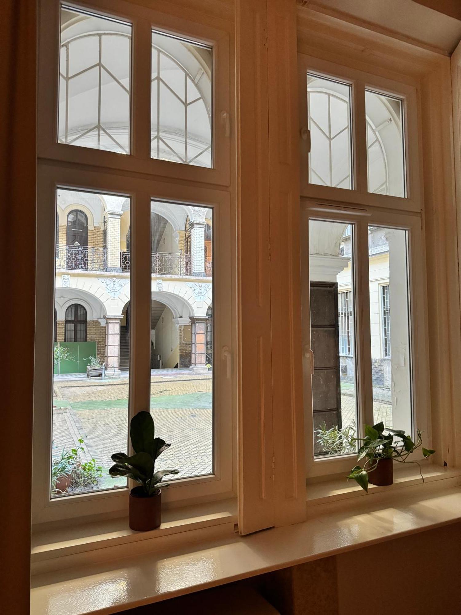 Stay At Liz Budapest Central Exterior foto